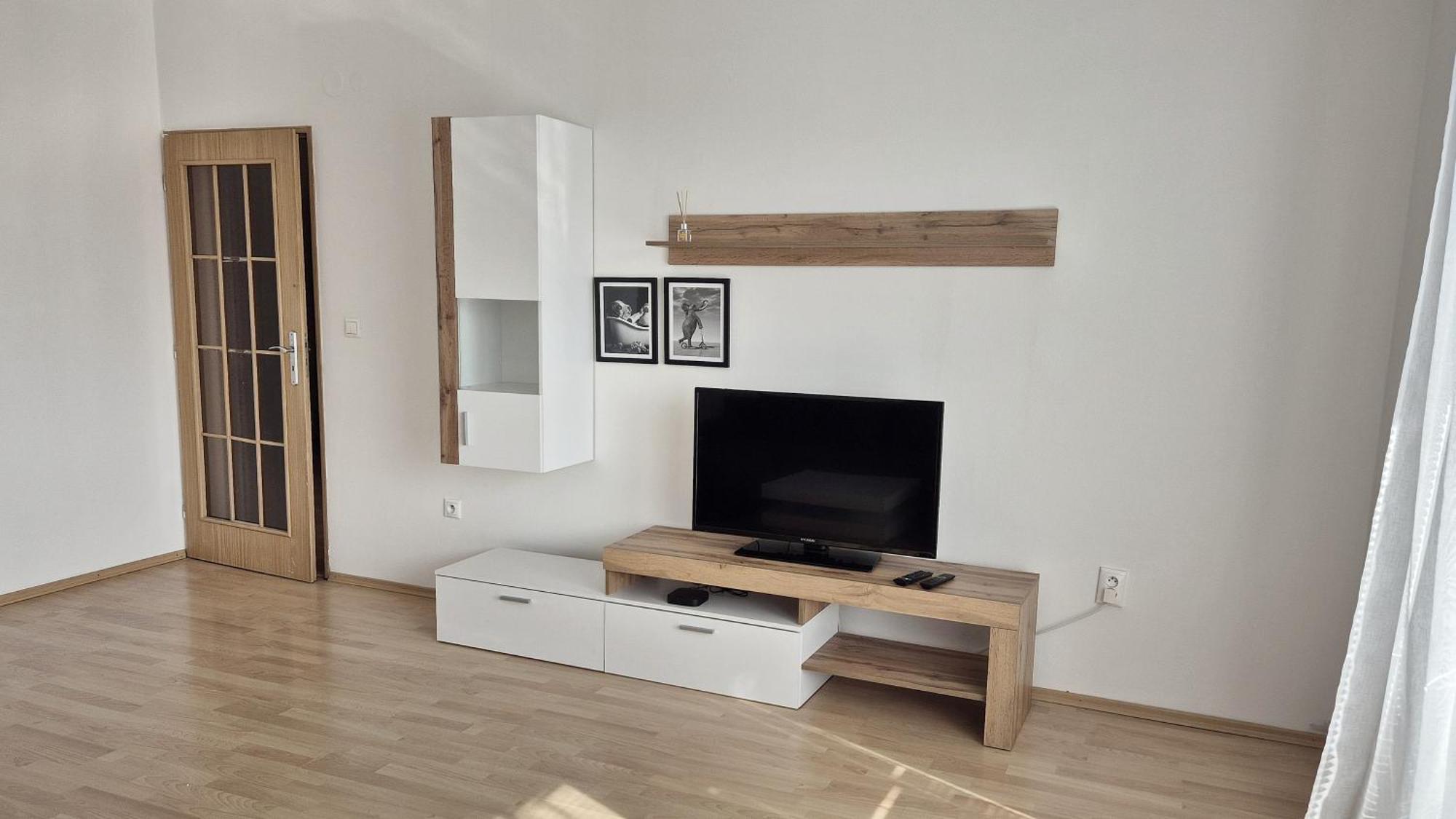 Apartmany Zlatovska Trenčín المظهر الخارجي الصورة