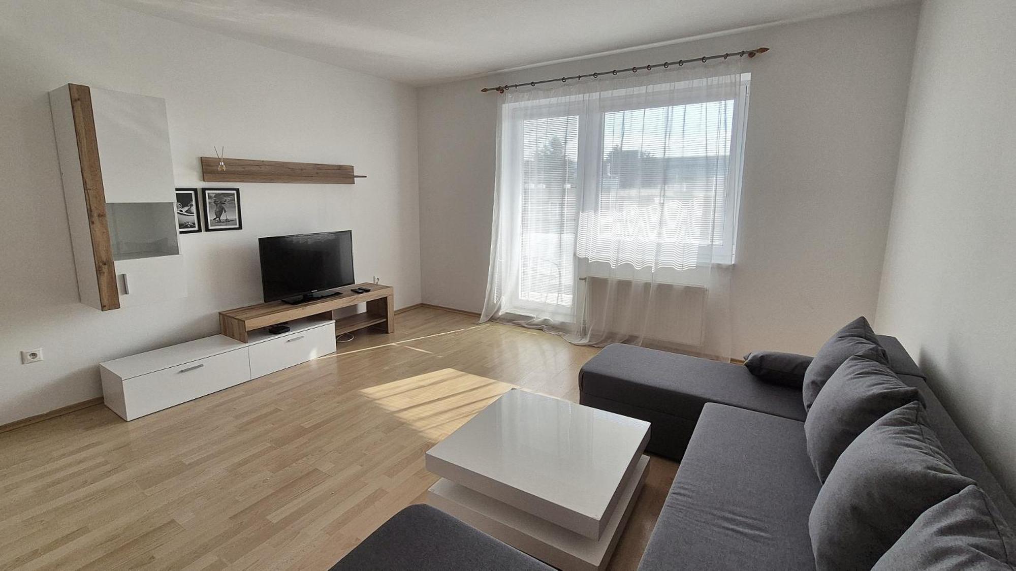 Apartmany Zlatovska Trenčín المظهر الخارجي الصورة